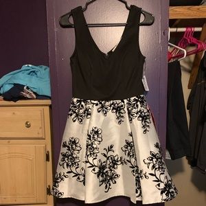 Homecoming dress size M